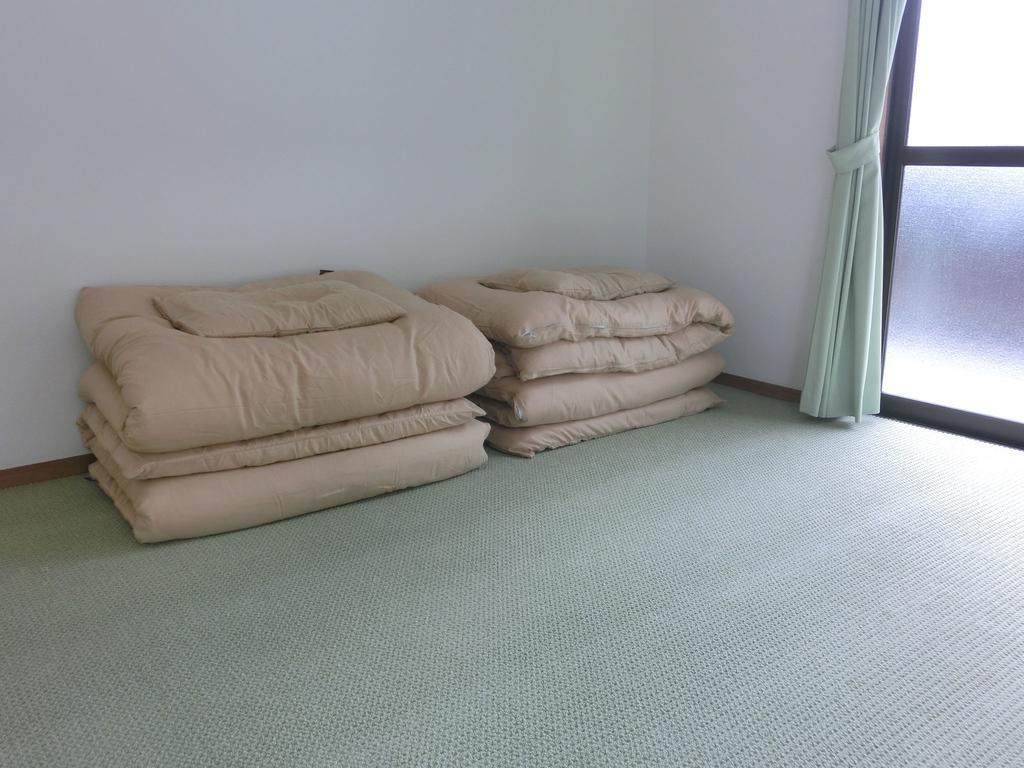Guesthouse Famusuton Iwamicho Екстериор снимка